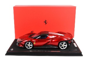 bbr 1:18 Ferrari Daytona SP3 Serie Icona Tetto Carbonio - Rosso Magma Metalizzato 다이캐스트 페라리 자동차 모형 Cod  P18224ACF 24대 한정판