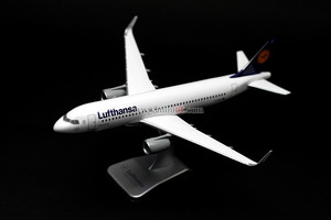 1:200 모형비행기 미니어처 키덜트 수집 LUFTHANSA A320 (LH36)