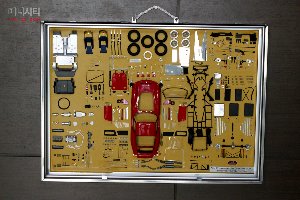 1:18 A-014 CMC Model Art, CMC Ferrari 250 GTO parts display board 200 pcs.  다이캐스트 페라리